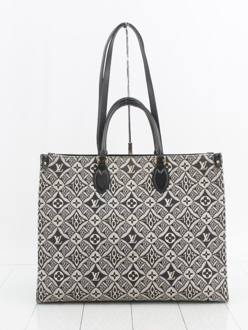 LV 1854 On-The-Go GM